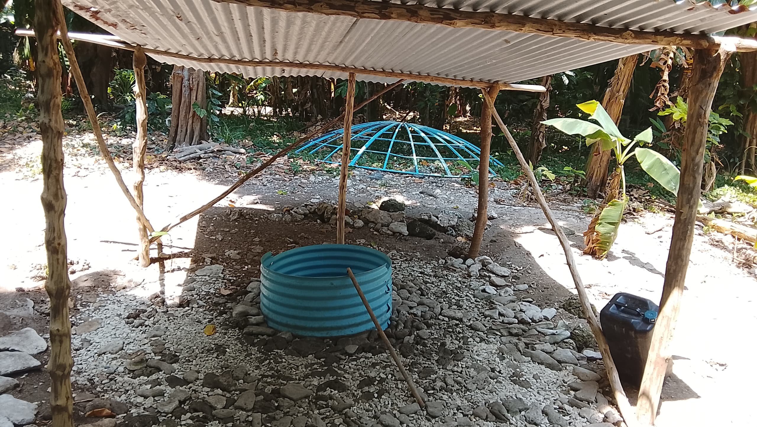 Emergency Drinking Water for E Nusi Island, PNG campaign photo, 4 of 5
