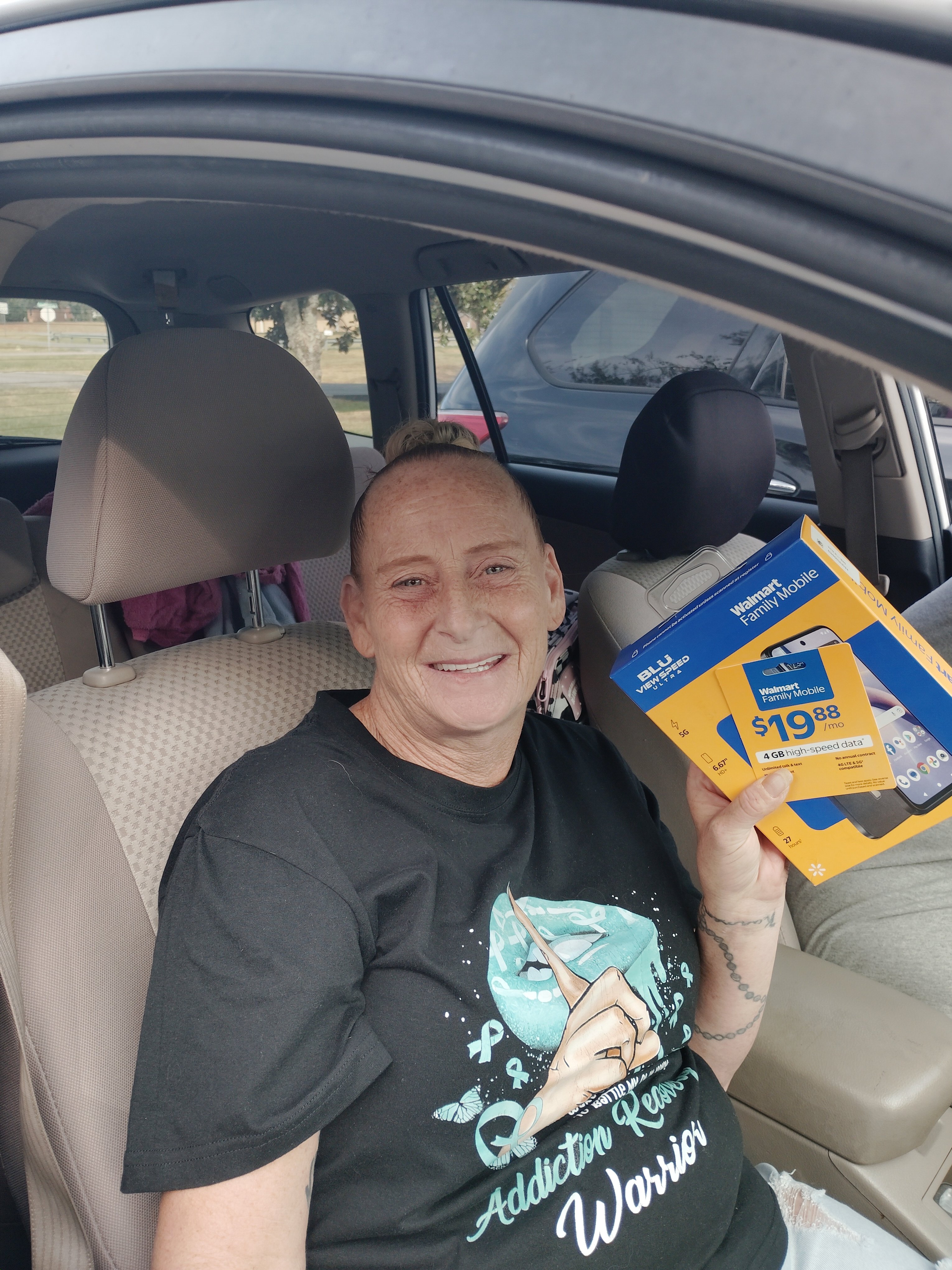 Phones for Second Chances — NUconnextions Reentry campaign photo, 4 of 8