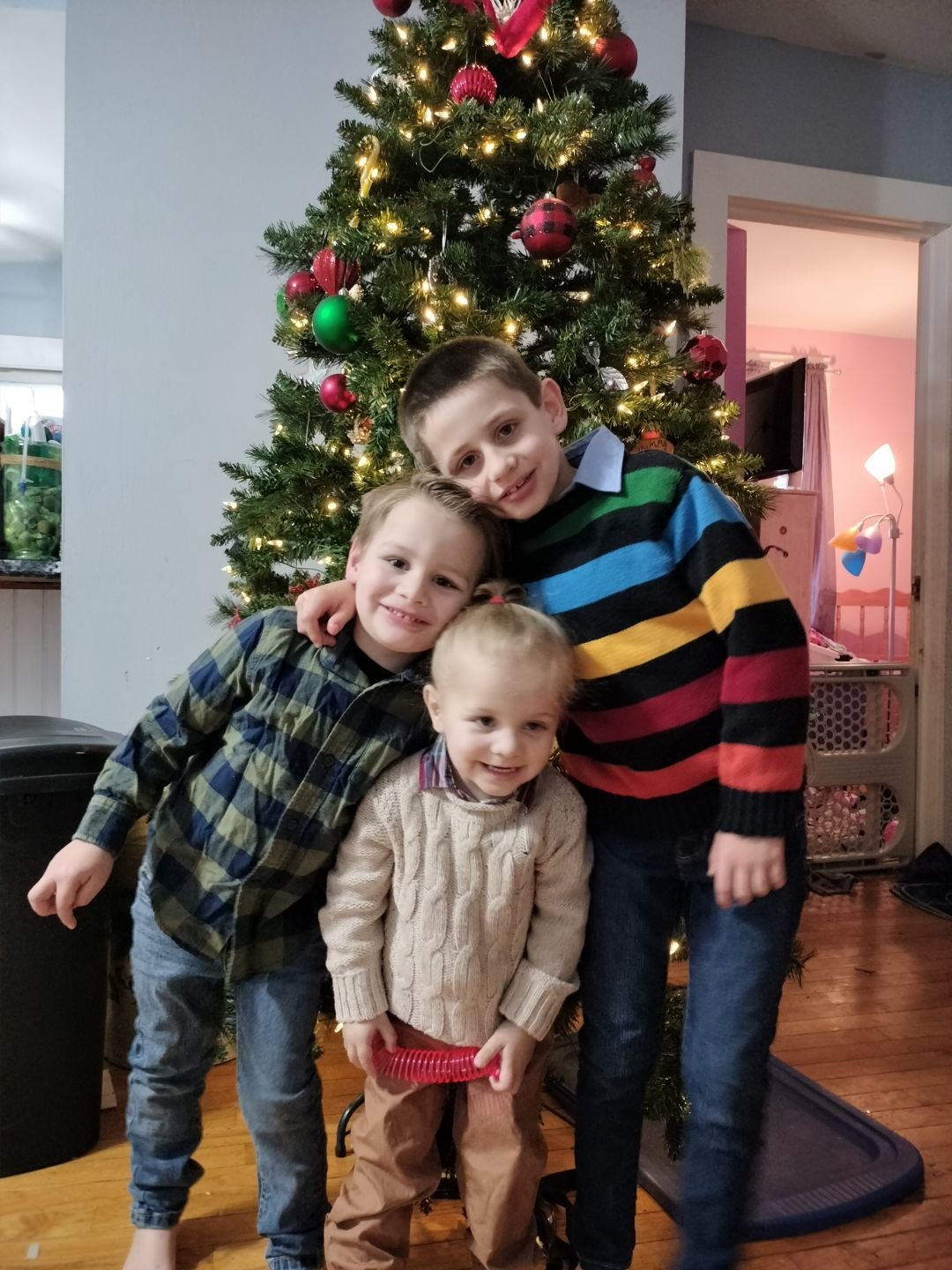 Foto della campagna Support for Dahnielle and Her Kids After the Fire, 4 di 7