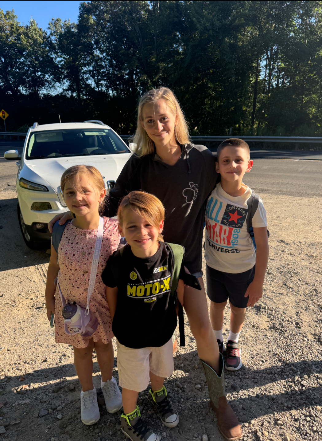 Foto della campagna Support for Dahnielle and Her Kids After the Fire, 5 di 7