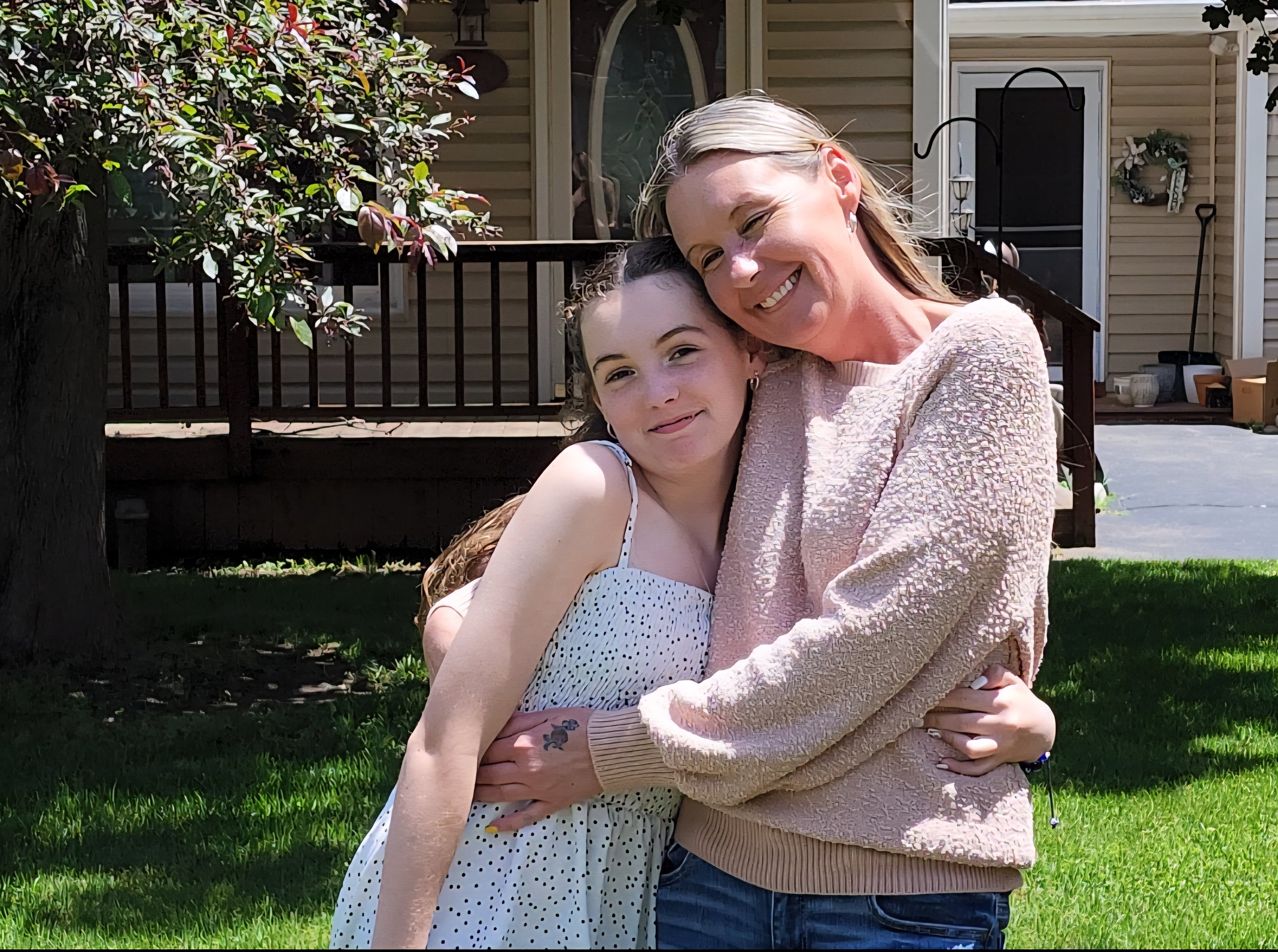 Help Cover Amy Flowers' Funeral costs and Kaylee's Support campaign photo, 6 of 8