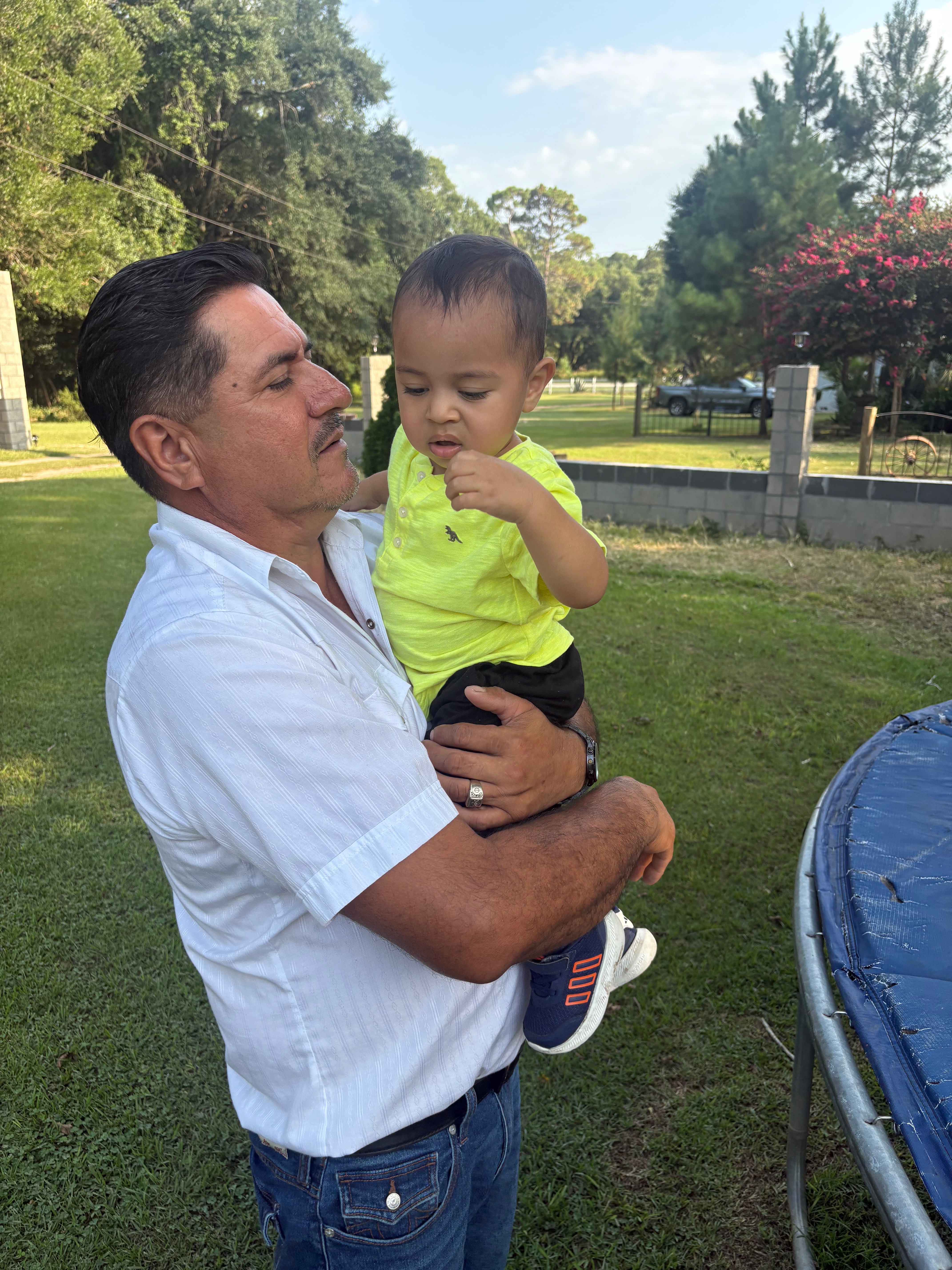 Help Baby Eber after both his parents were deported by ICE campaign photo, 4 of 7