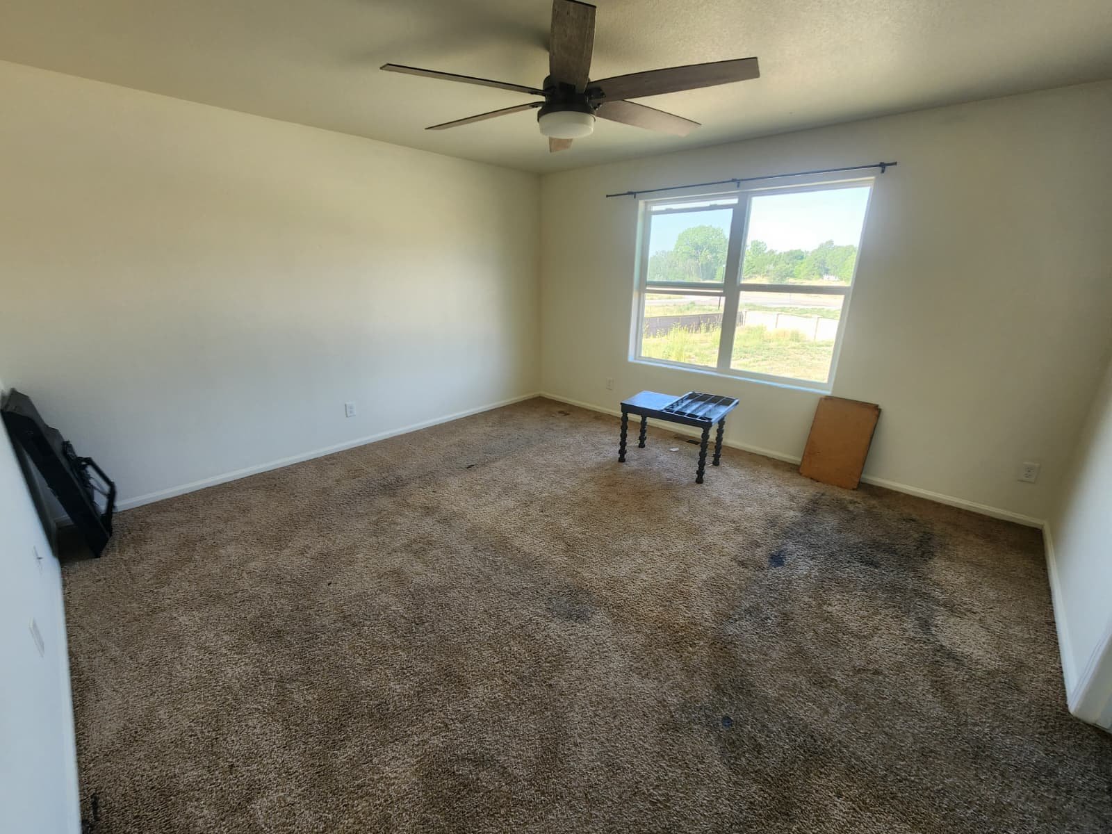home restoration after horrible tenants campaign photo, 2 of 9