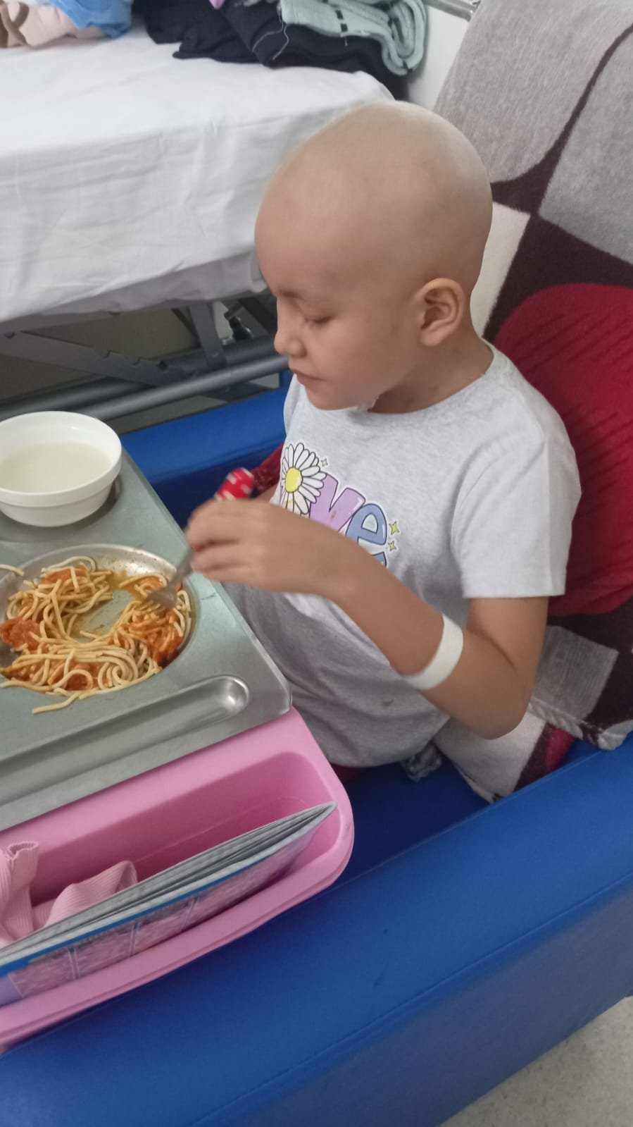 Help 7-Year-Old Luciana Continue Her Fight Against Leukaemia campaign photo, 2 of 7