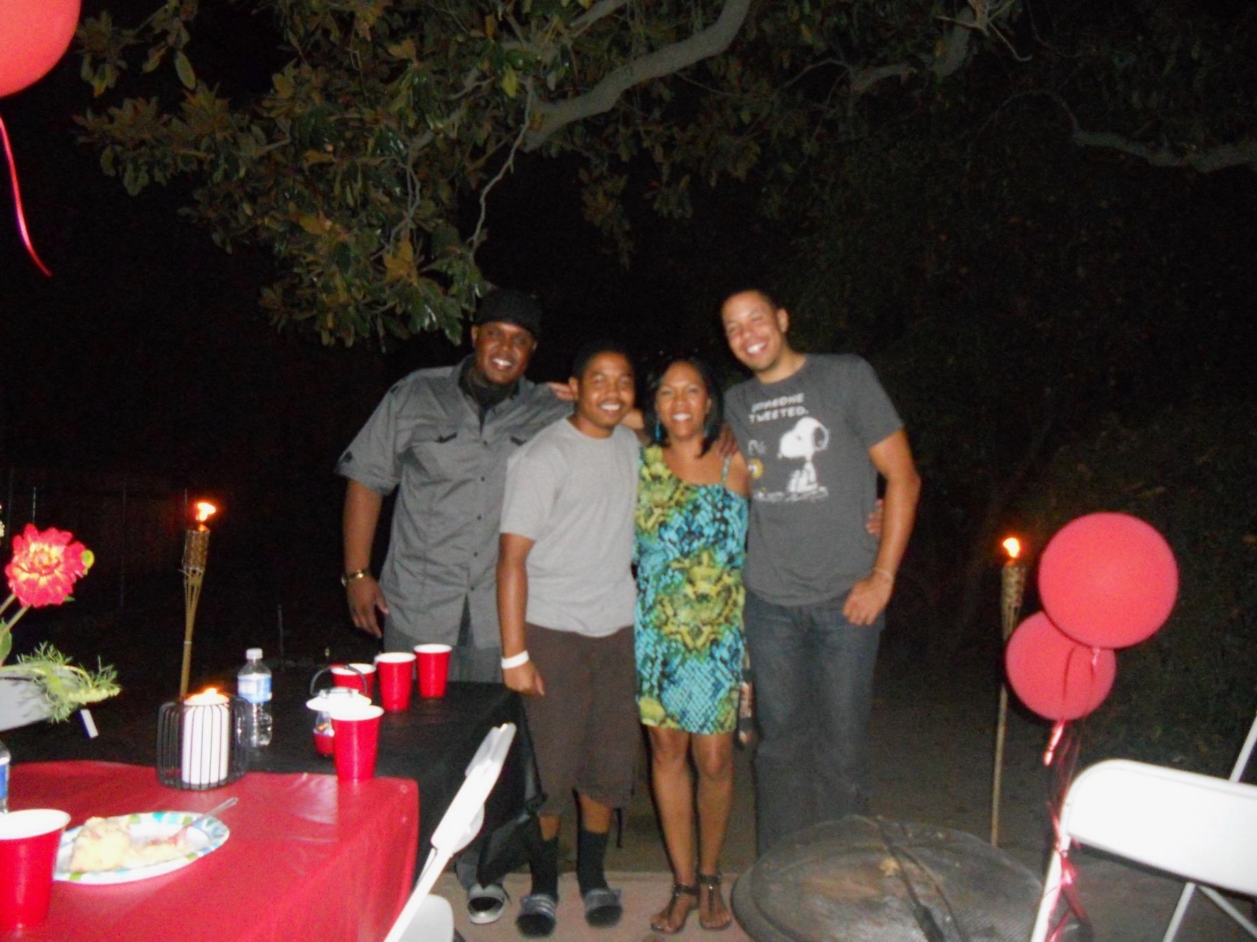 Support Shari Sanders' Family After Loss campaign photo, 7 of 8