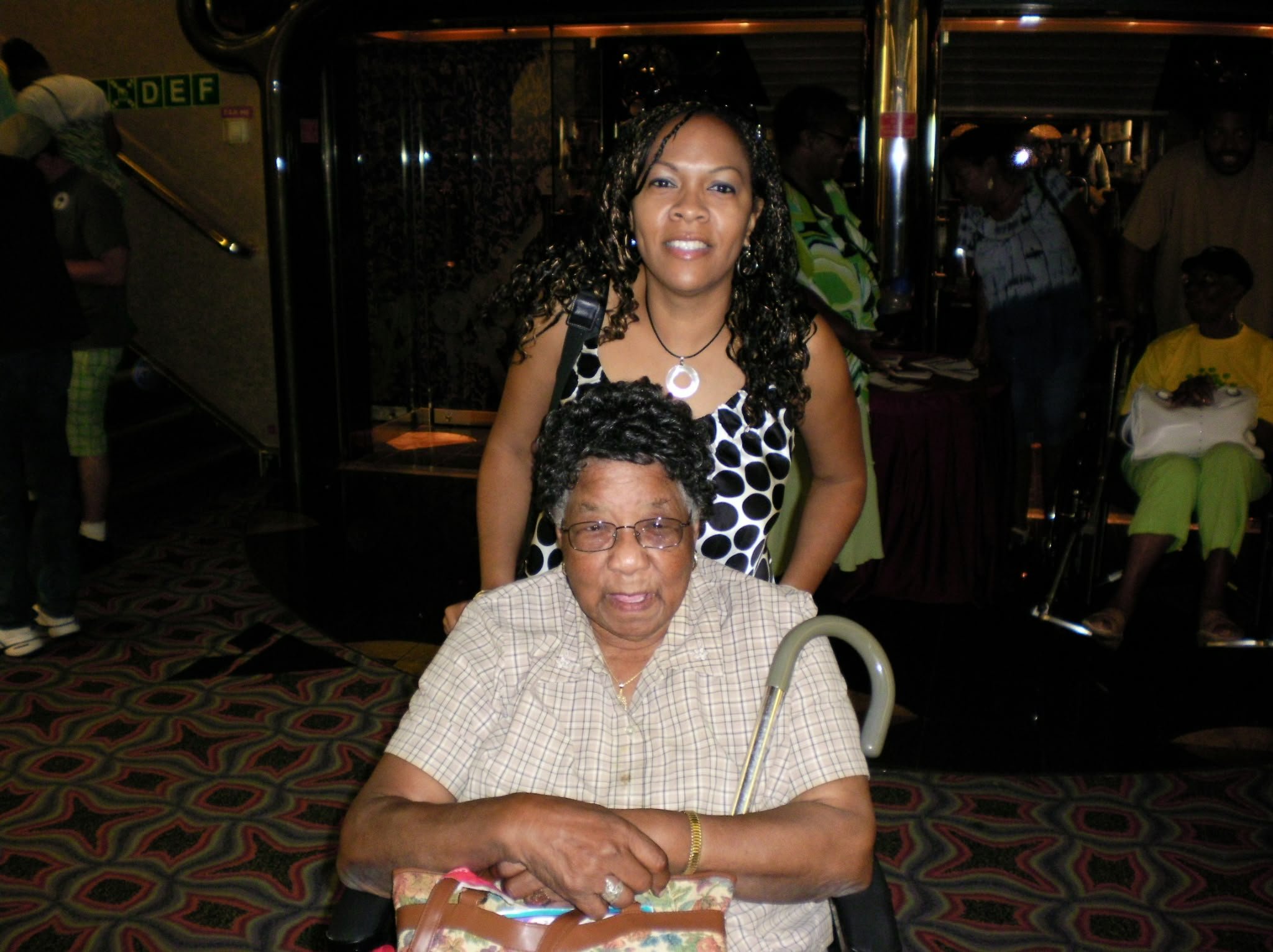 Support Shari Sanders' Family After Loss campaign photo, 6 of 8