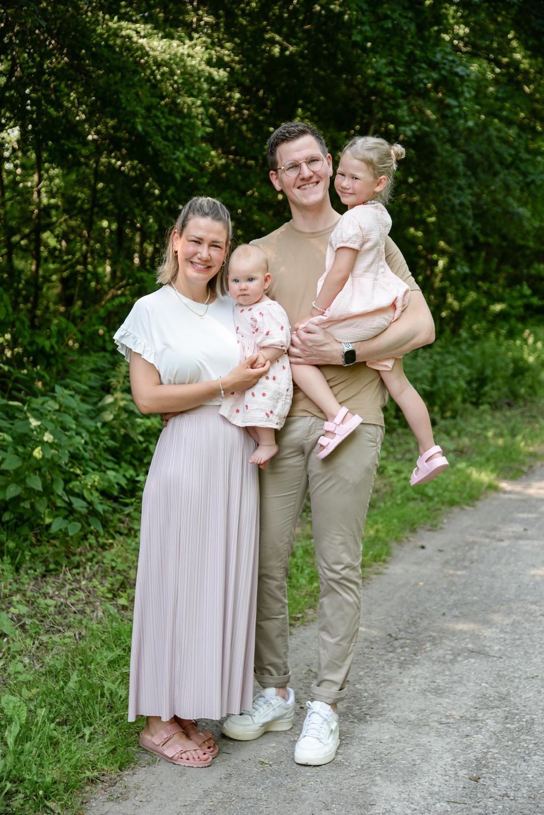 Und plötzlich steht unsere Welt still – für Kerstens Familie campaign photo, 2 of 5