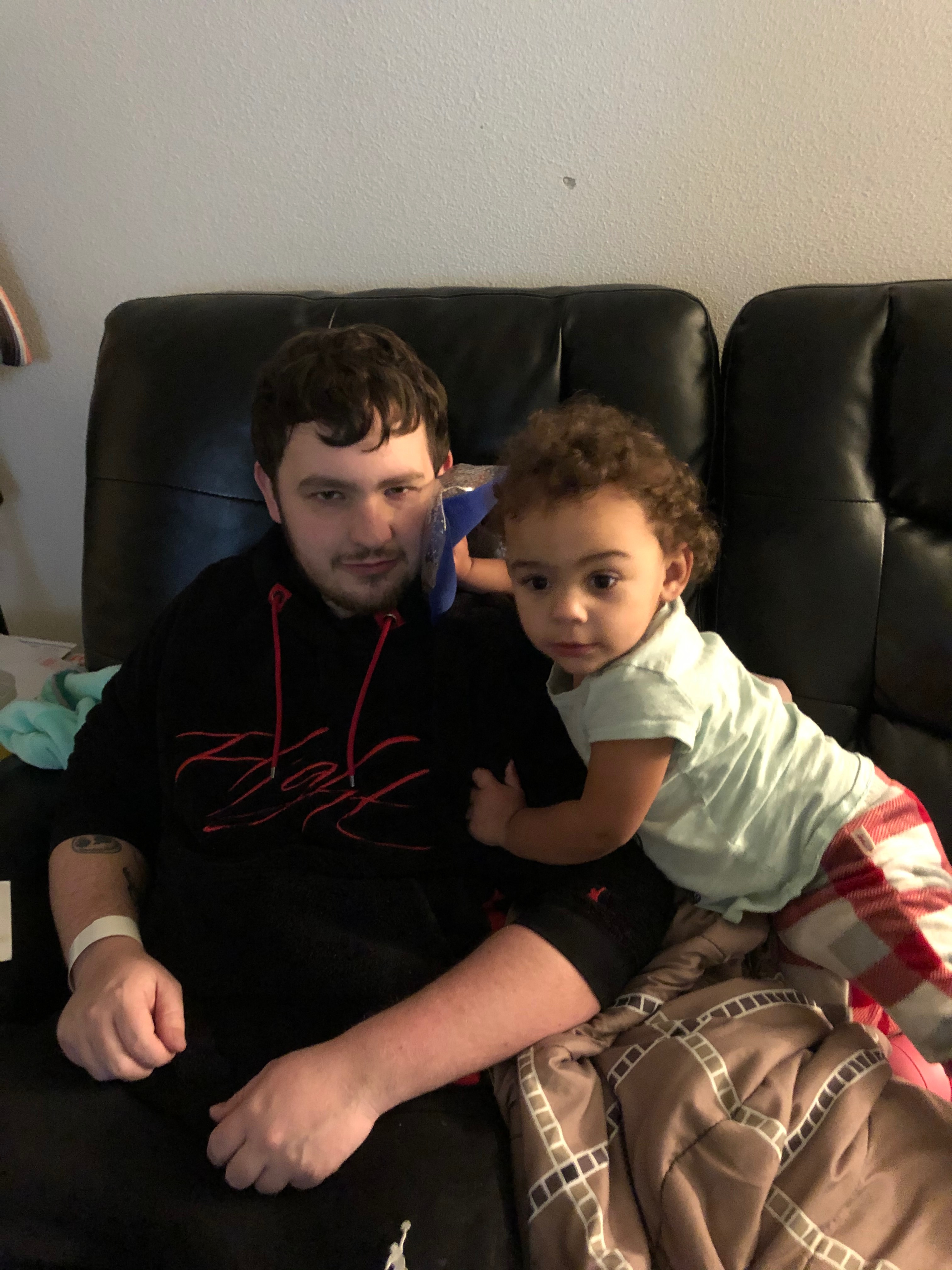Help Brandon Get Urgent Dental Care campaign photo, 2 of 8