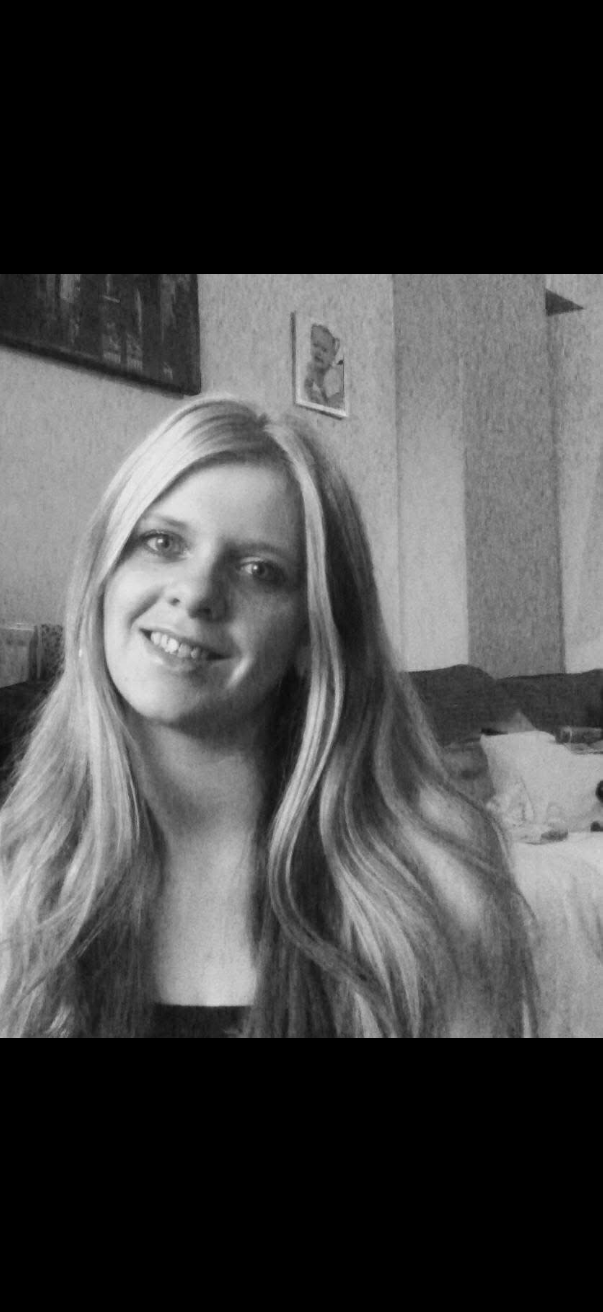 Samantha Natalie Phythian campaign photo, 4 of 7
