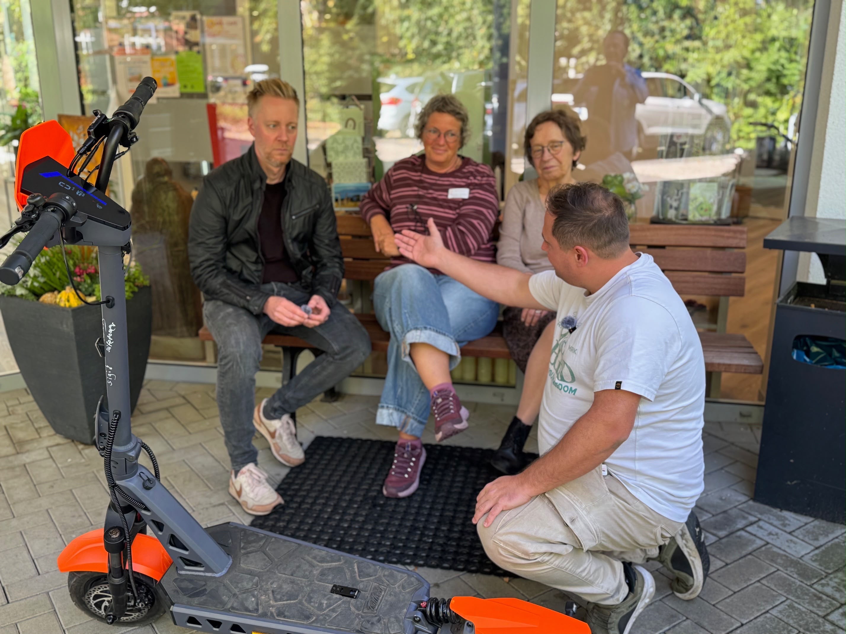 Kampagnen-Foto für 24h auf dem E-Scooter für das Klara Hospiz Marl, 6 von 9