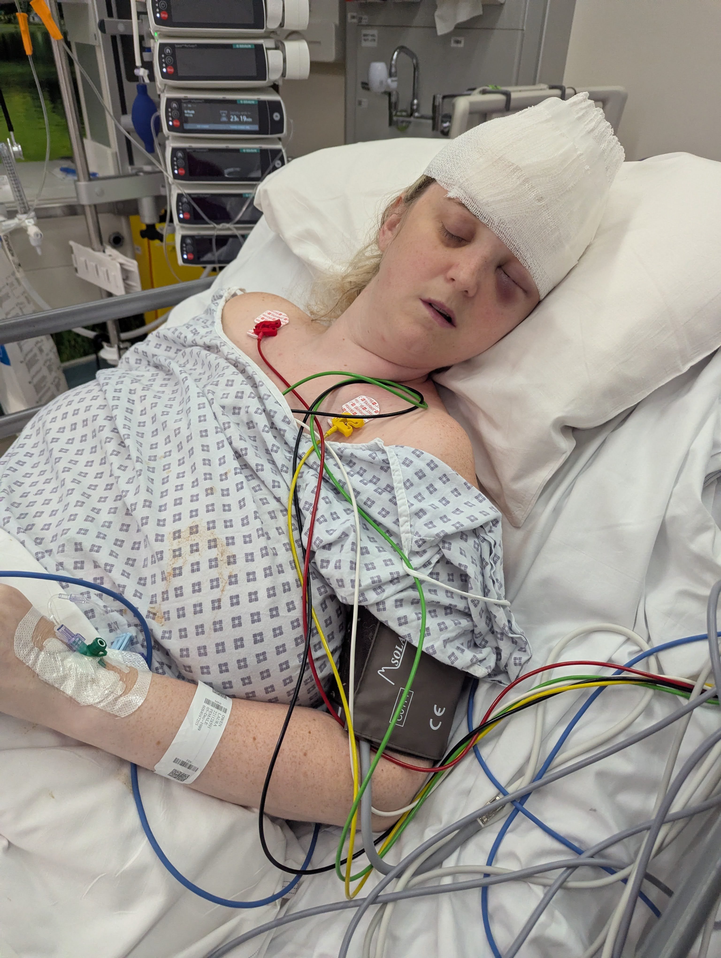 Help Laura Fight: Urgent Brain Cancer Treatment campaign photo, 2 of 10