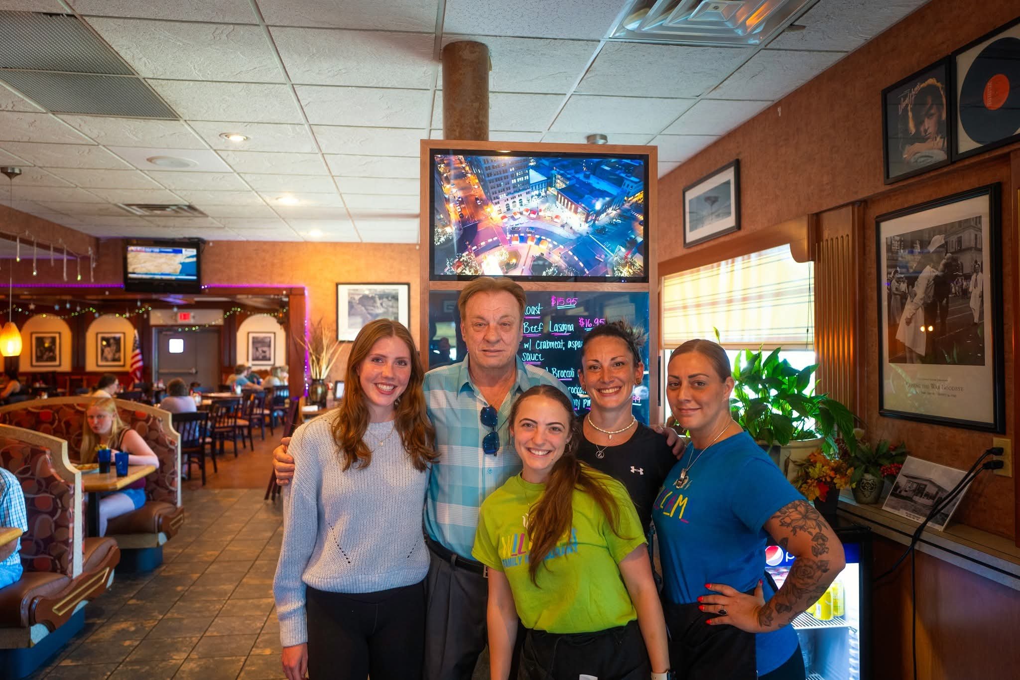 Help Williams Family Restaurant Staff campaign photo, 2 of 8