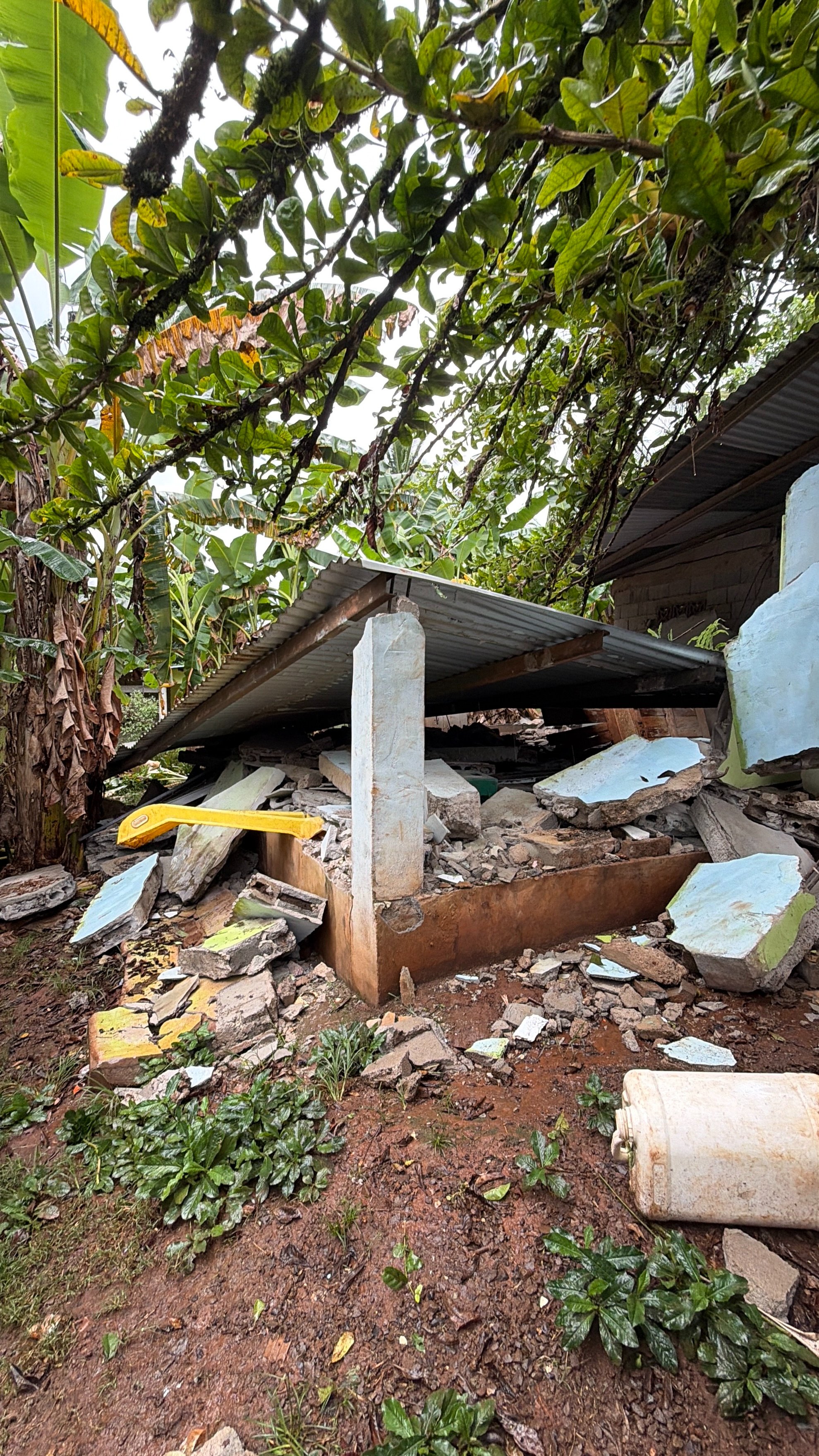 YPUS: Humanitarian Assistance to Eartquake Victims in Panama campaign photo, 5 of 7