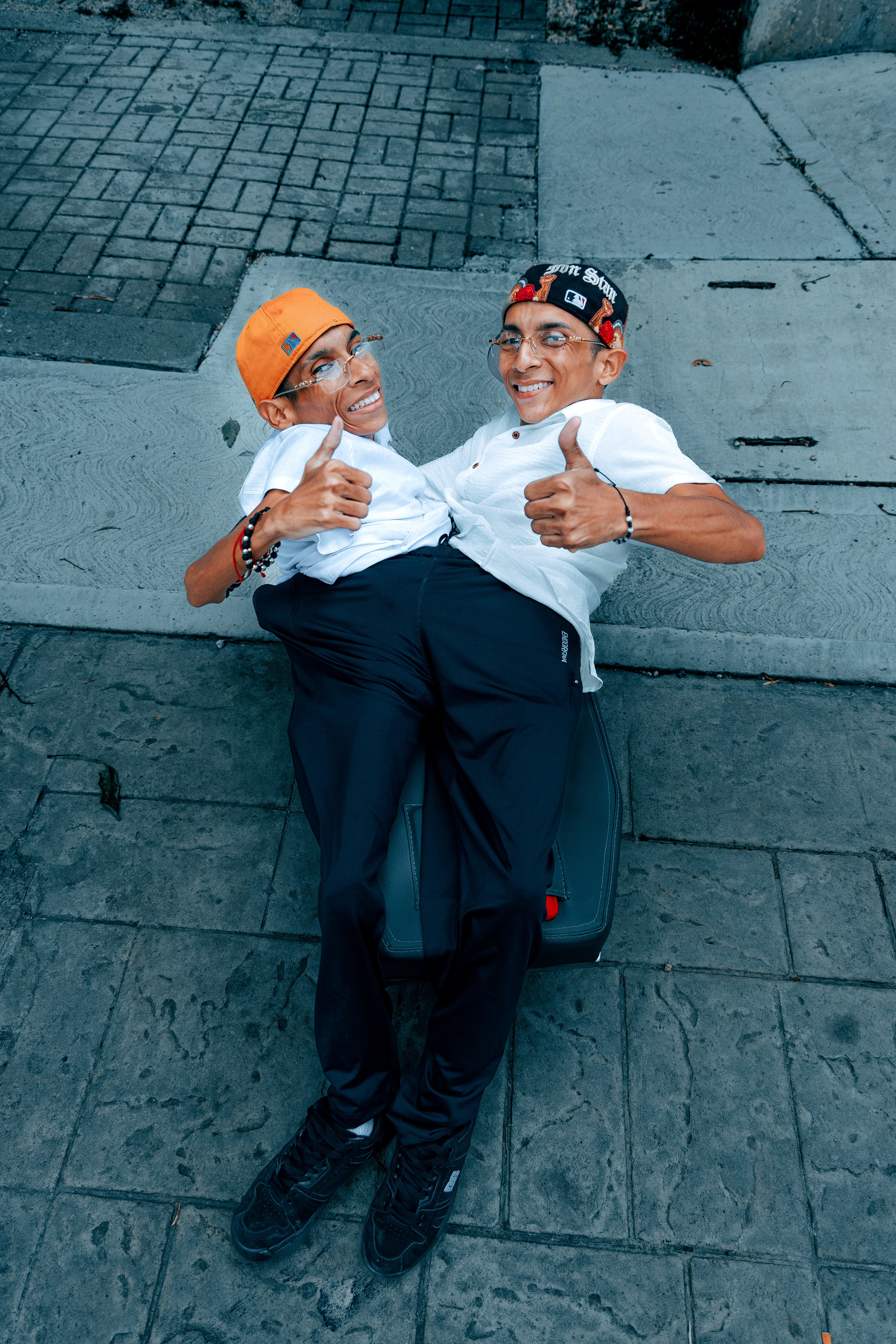 Ayúdanos a apoyar a la familia de Jose Luis y Jose Armando campaign photo, 2 of 6