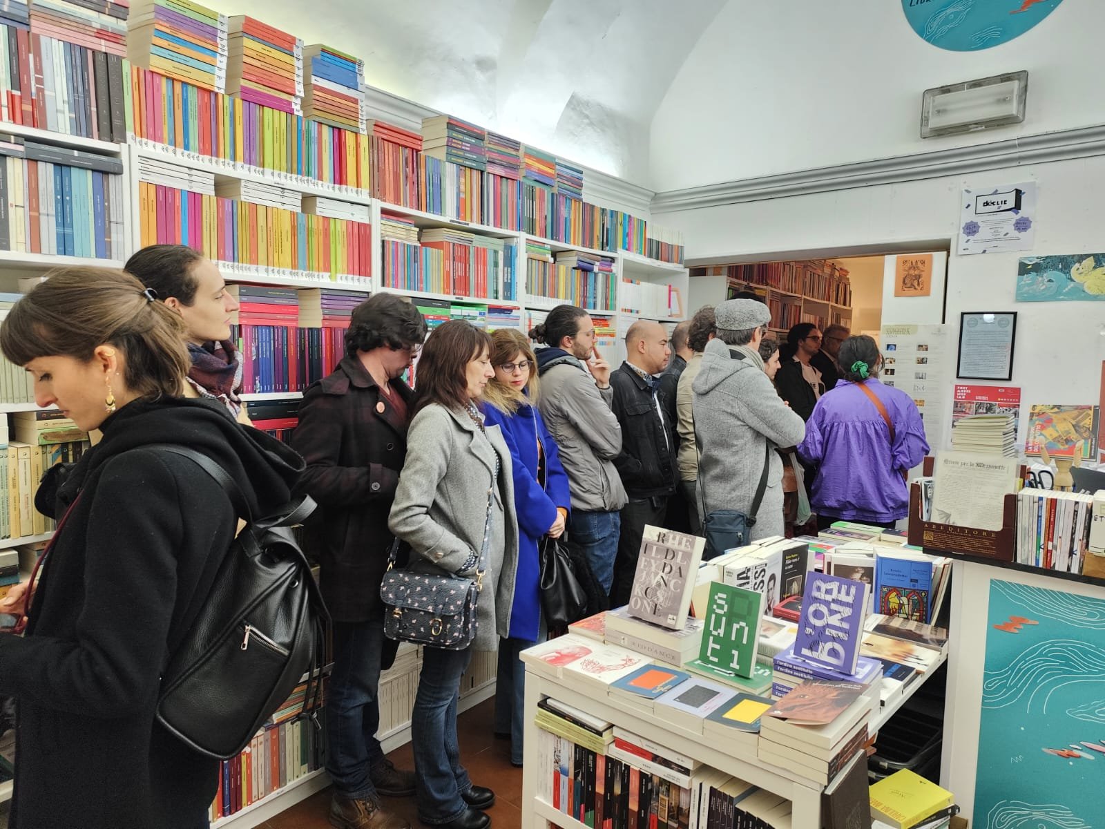 Aiuta la libreria Mannaggia a ripartire campaign photo, 2 of 5