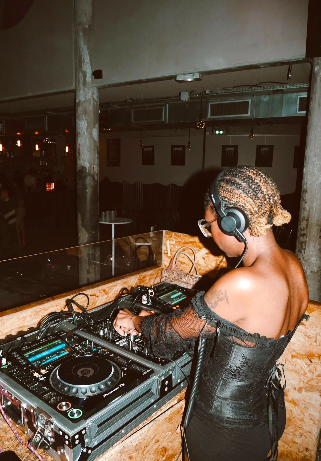 Fundraiser by Imelda Mbula : Help me get to NYC to complete my MTT