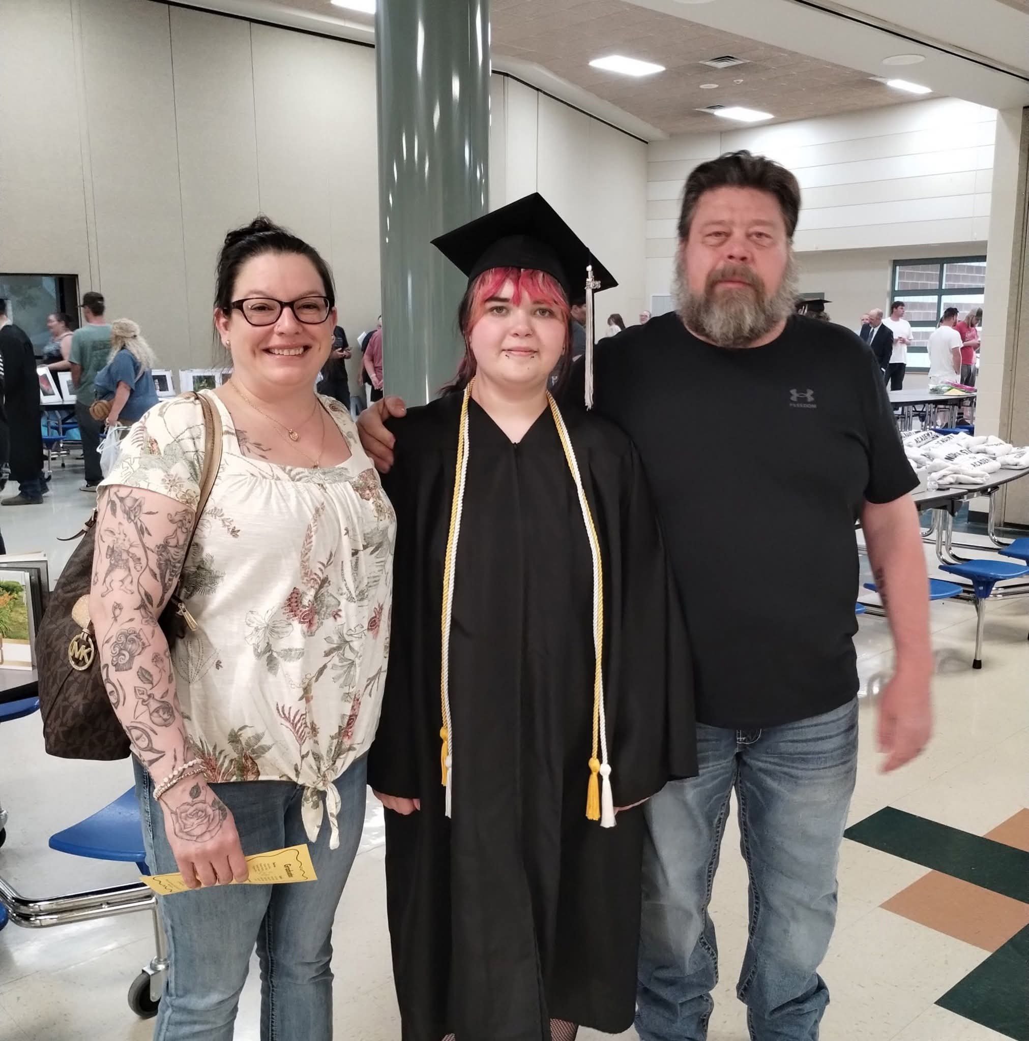 Help Lauren and Makayla After Jason’s Loss campaign photo, 5 of 6