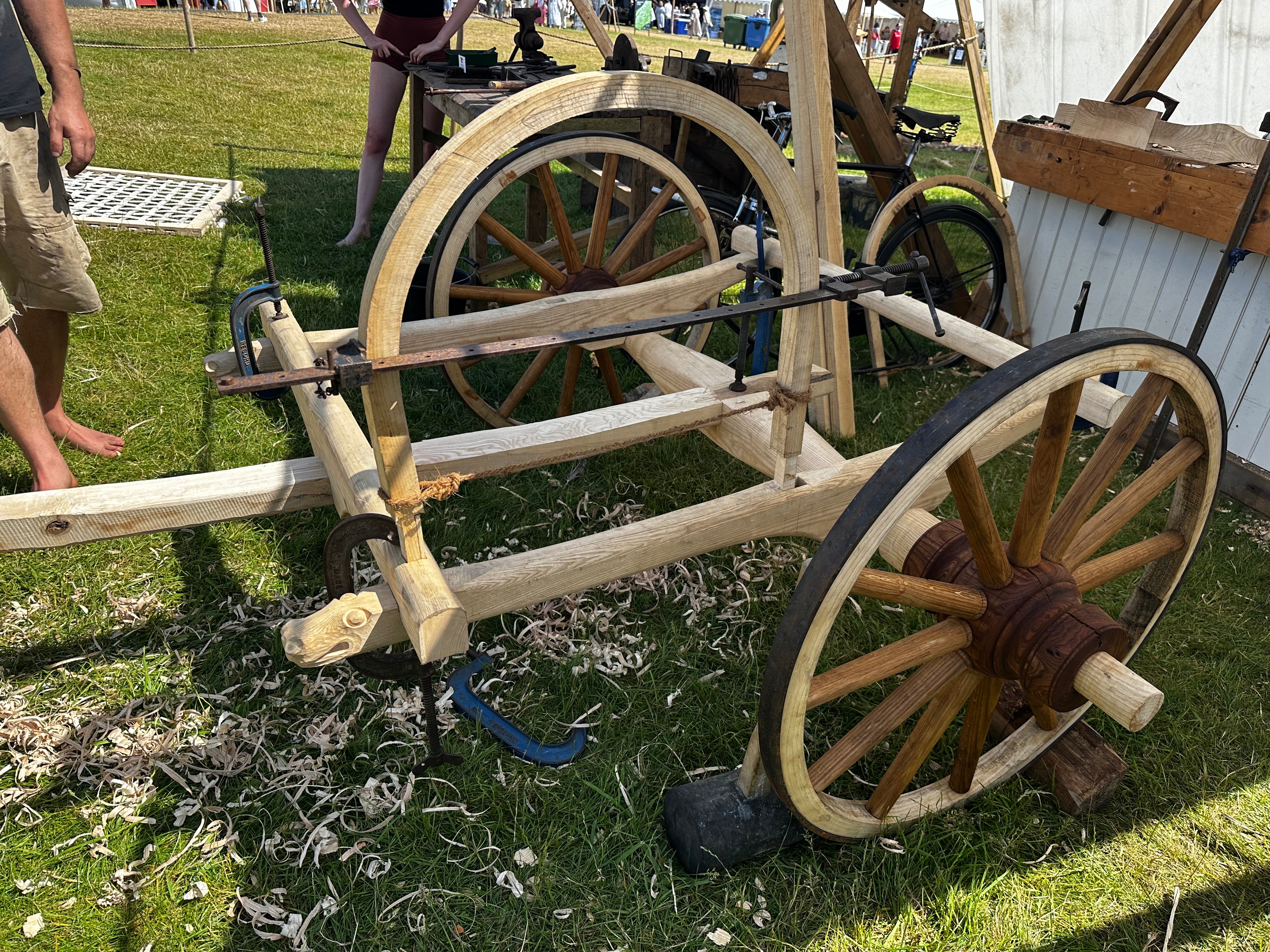 Build a chariot campaign photo, 2 of 5