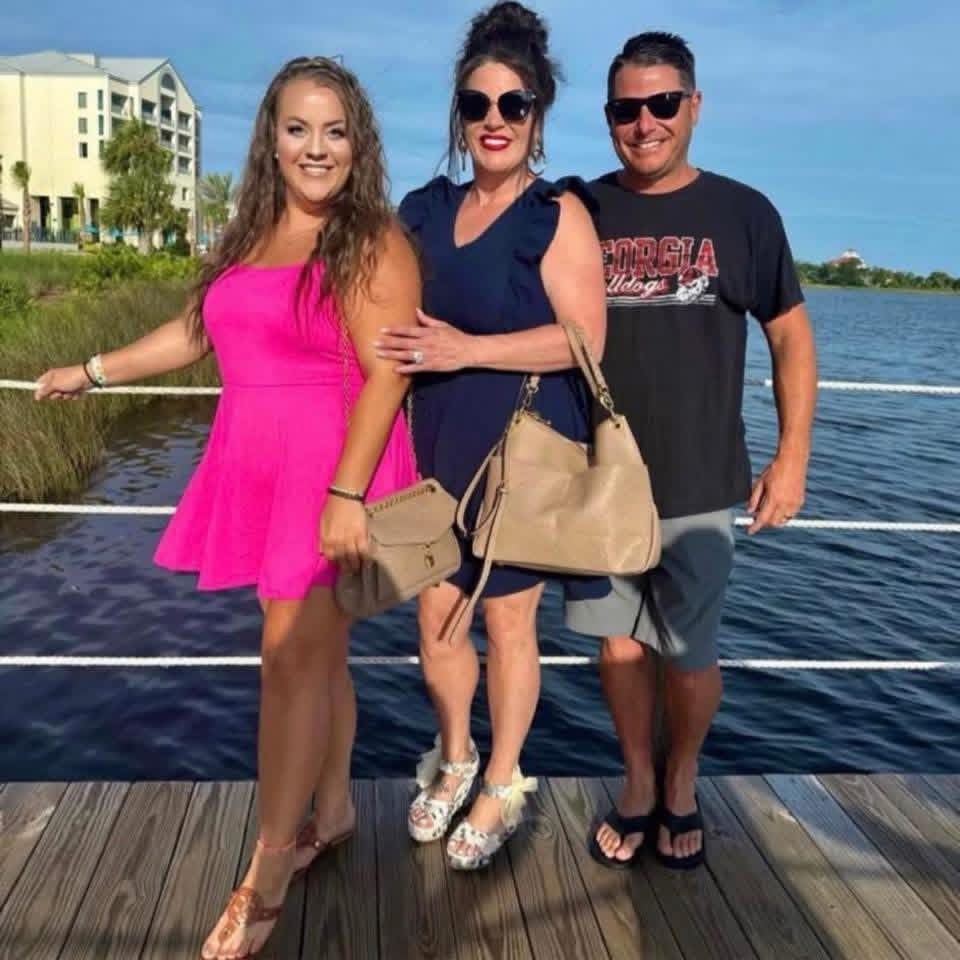 Fundraiser by Taylor Lawson : Krystle’s Road to Recovery ️