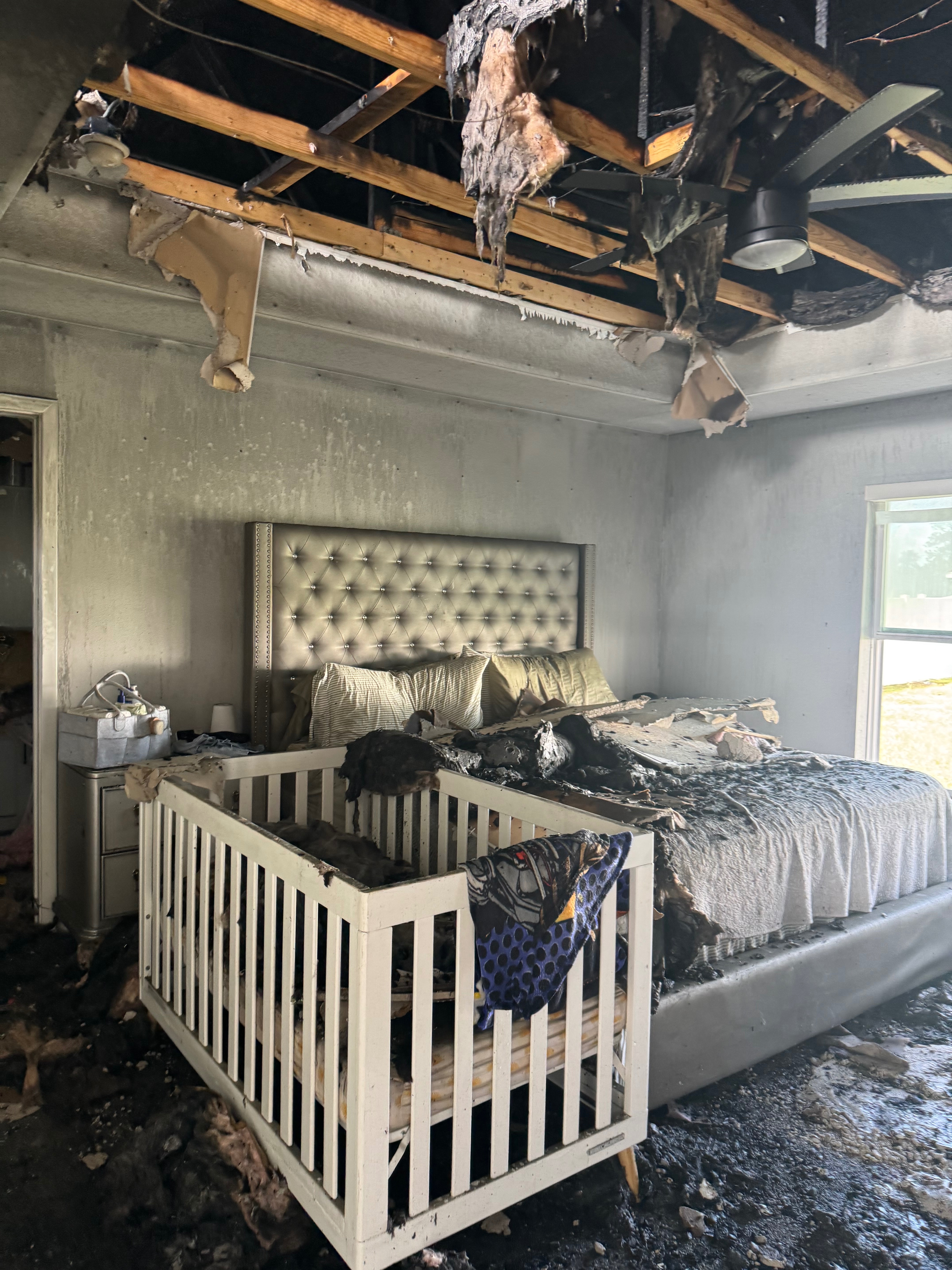 Support Vanessa and Robert After House Fire campaign photo, 4 of 8