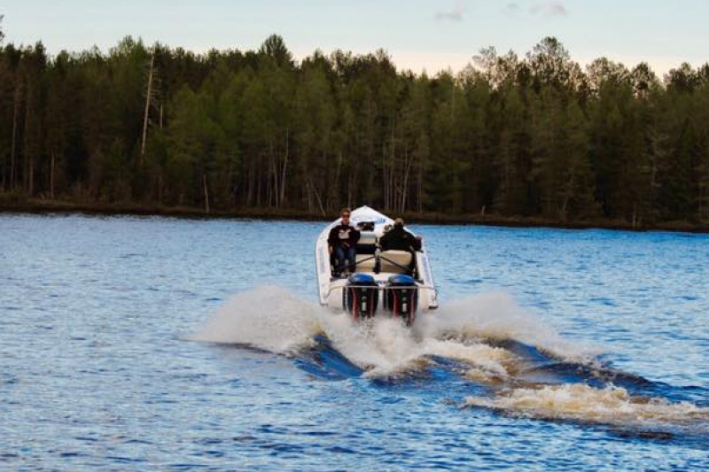 Fundraiser for Chain Skimmers by Caroline Maahs Chain Skimmer Motor Fund