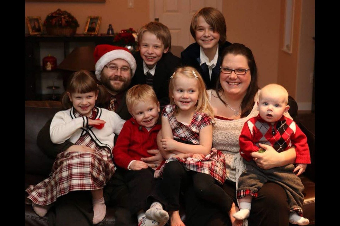 Green Family of 8: Fire Fund photo