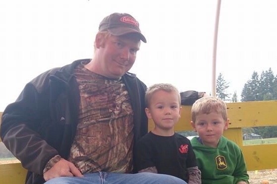 Fundraiser by Kevin Nelson : Danny Borders Funeral & Scholarship