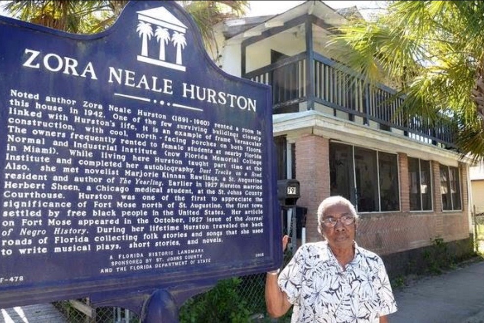 Fundraiser By Darien Andreu Zora Neale Hurston House