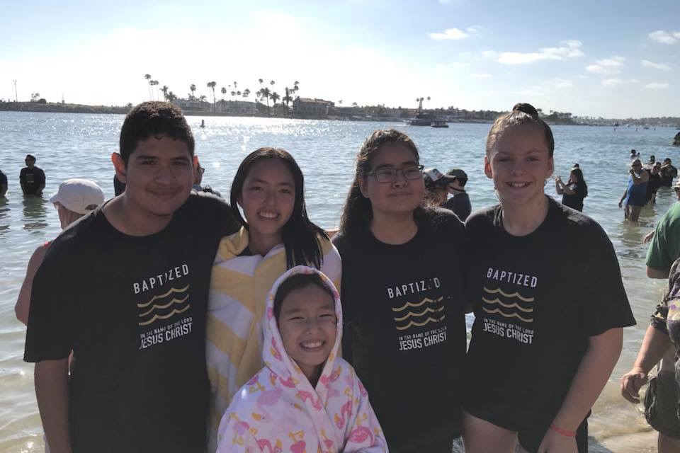 32220136_153903216894292_r.jpeg