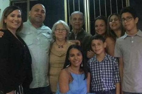 33085824_1537331497712614_r.jpeg