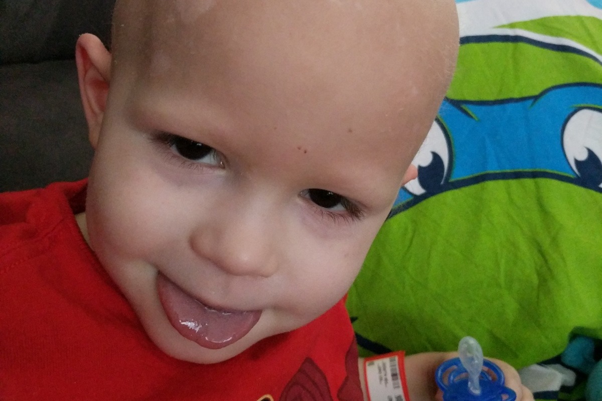 34537948_1558198219126761_r.jpeg