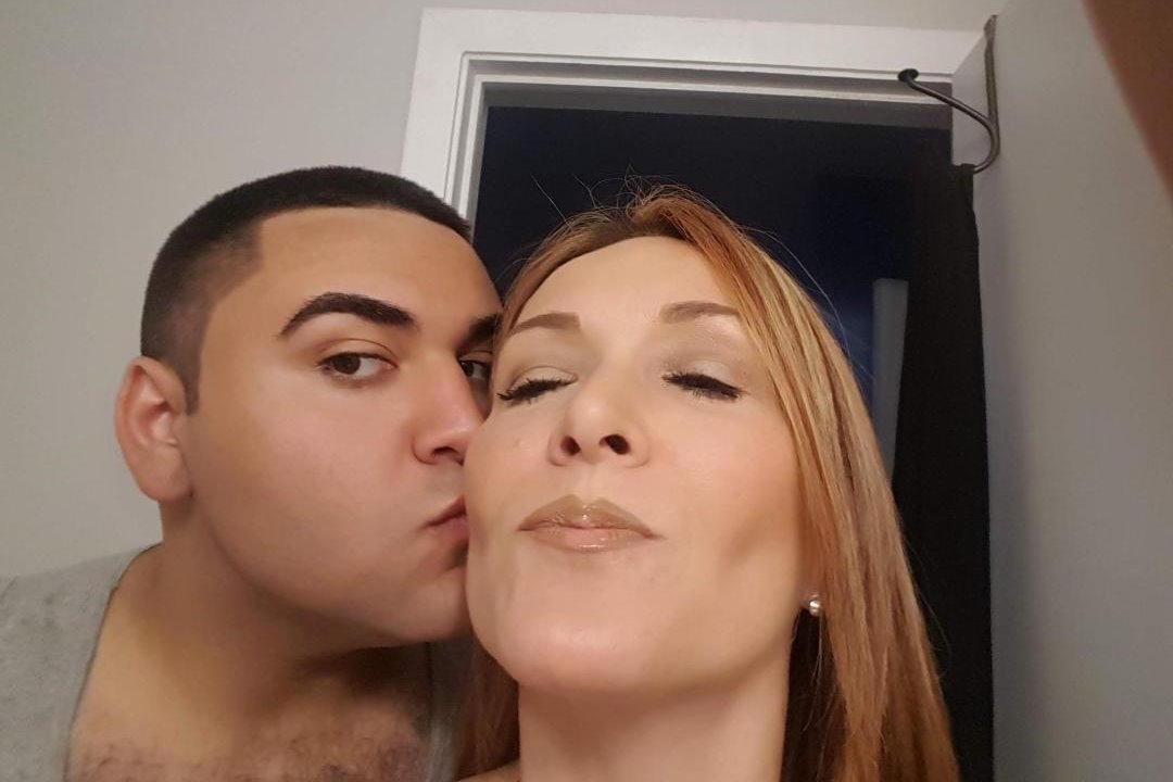 36259026_1547663907837576_r.jpeg