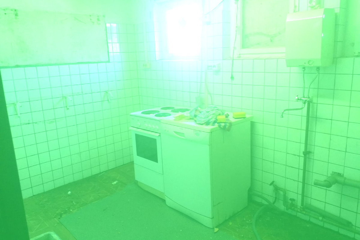36970690_1551596109341221_r.jpeg