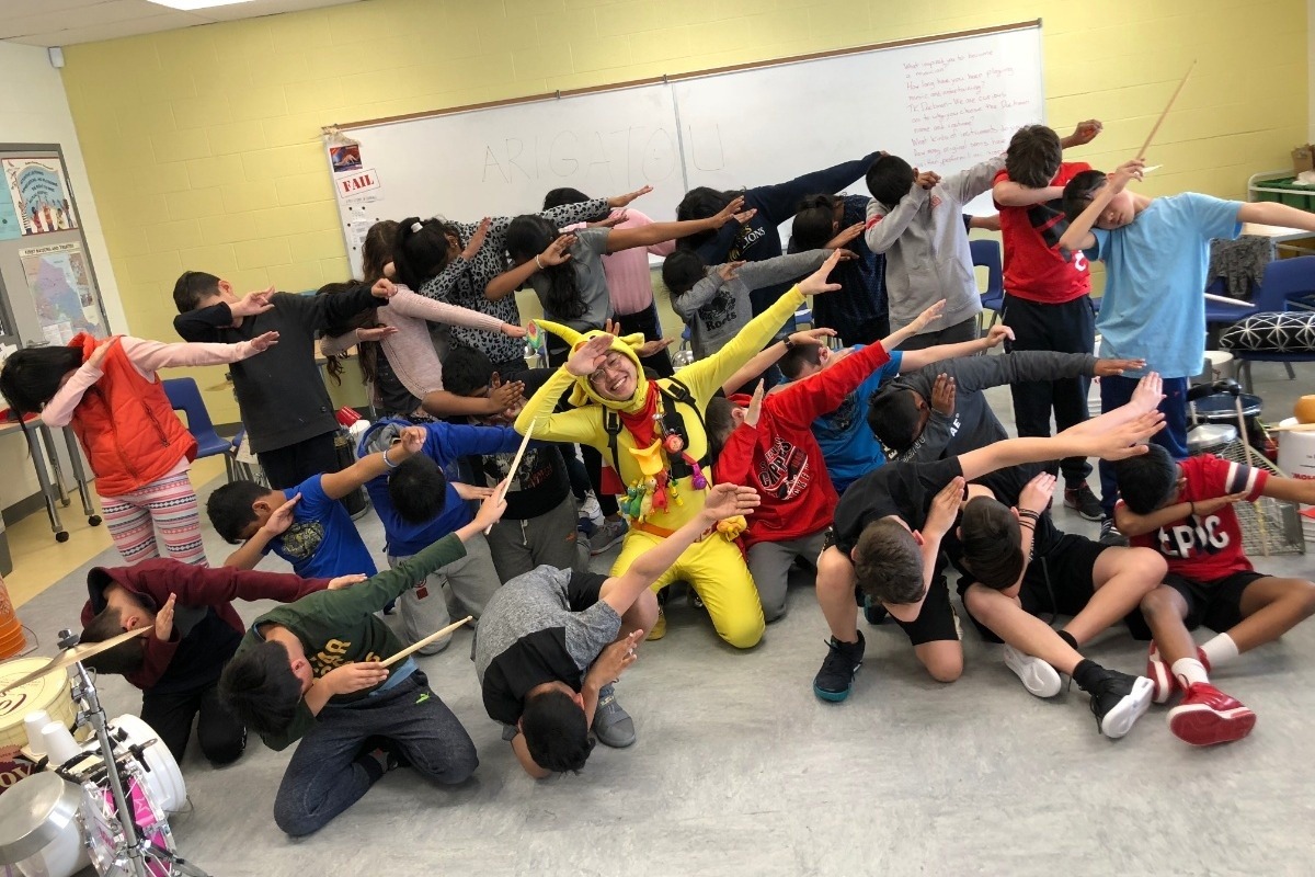 37418118_1552190534979350_r.jpeg