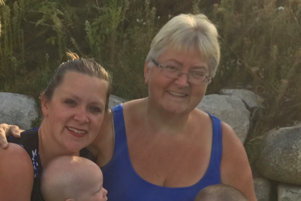 Fundraiser by Derek Davis Helping Tammy and Bob Michaud