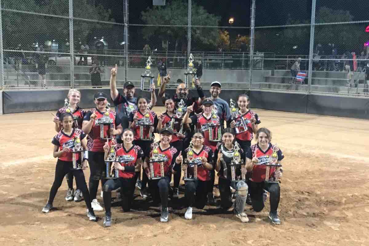 Spendenaktion von Jake Merrifield NAGS 12u Gold Quakes Softball