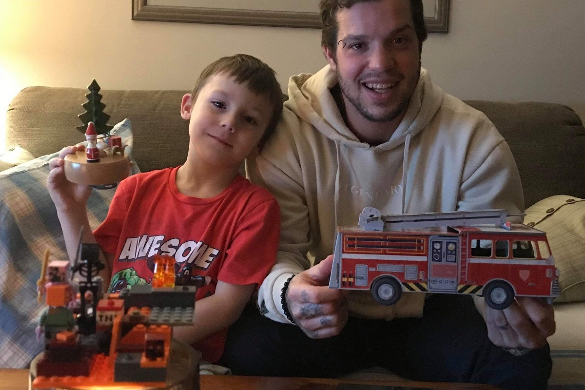Fundraiser by Matthew Middleton : Chris and Avyn