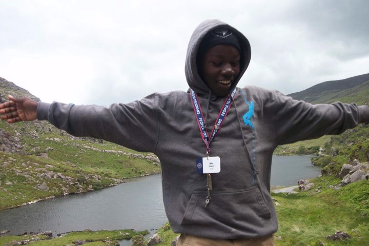 41630482_1567056310200671_r.jpeg