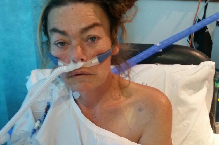 Teresa white Has stage 4 cancer with 6 children photo