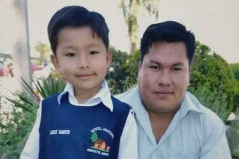 Bolivian boy (Luis) at risk of losing legs photo