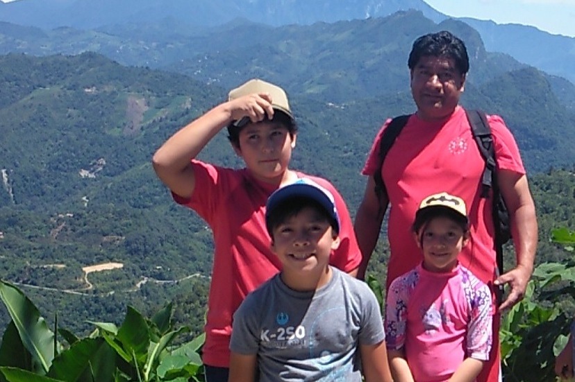 Help Mom, Kids Whose Dad Was Hit By Truck and Died photo