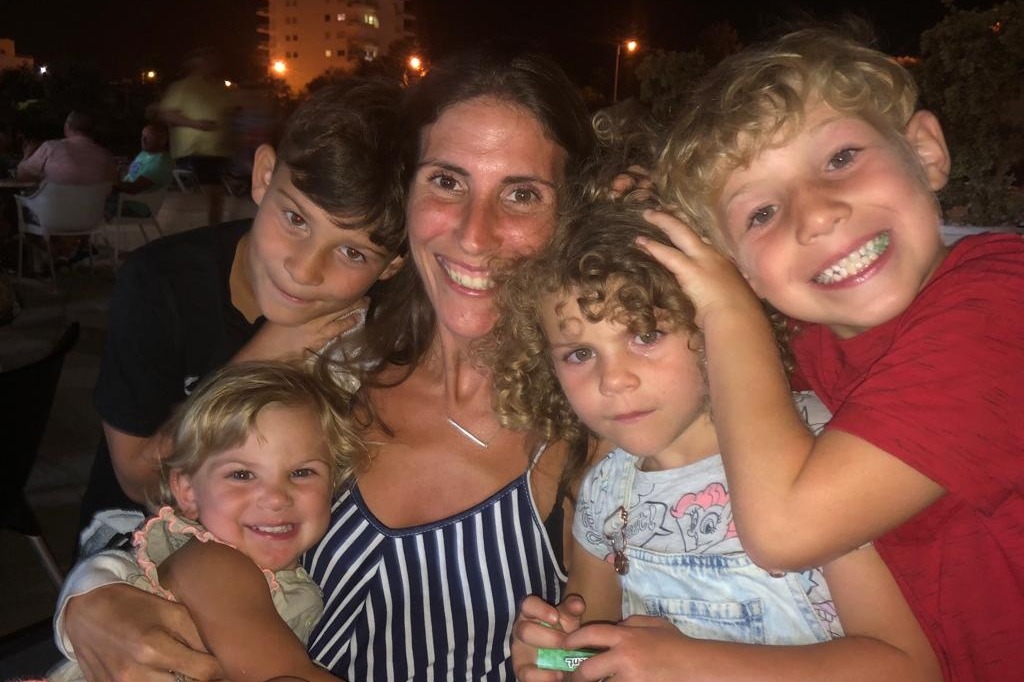 Fundraiser for Donouzjian by Joanne Noonan Help Beat