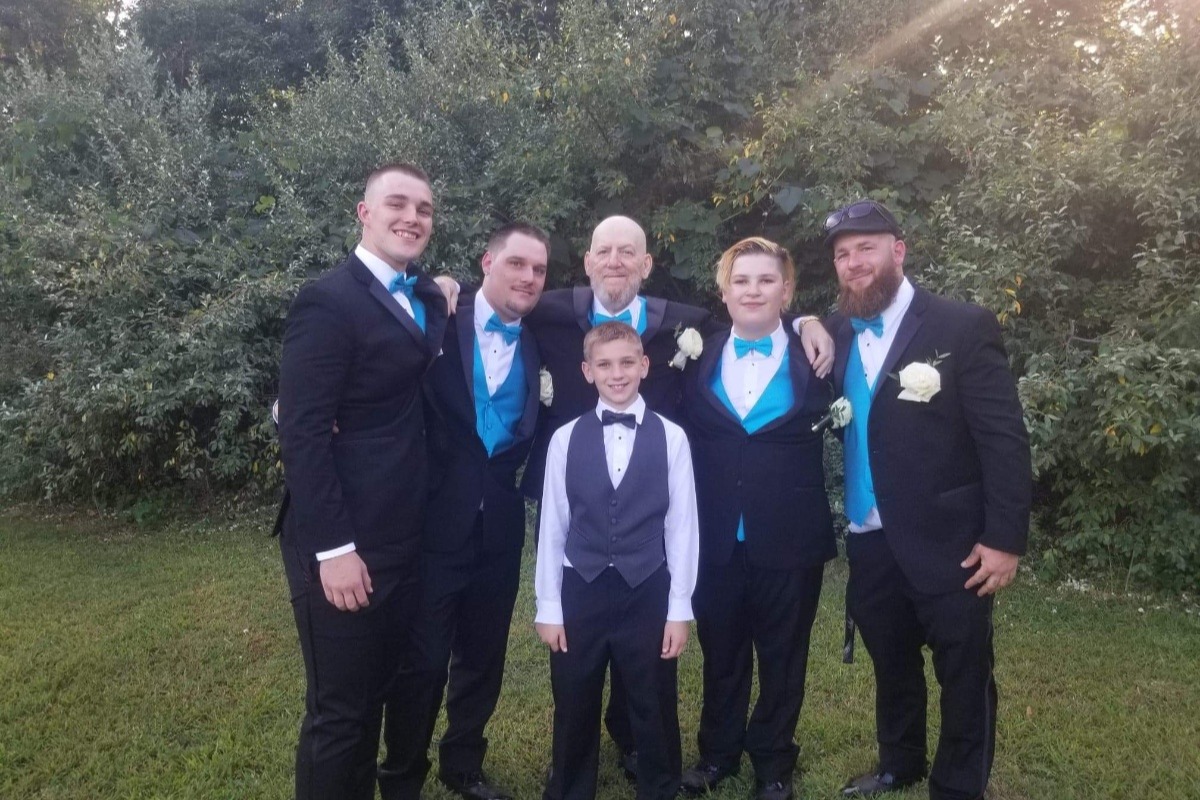 46136222_1598359598322301_r.jpeg