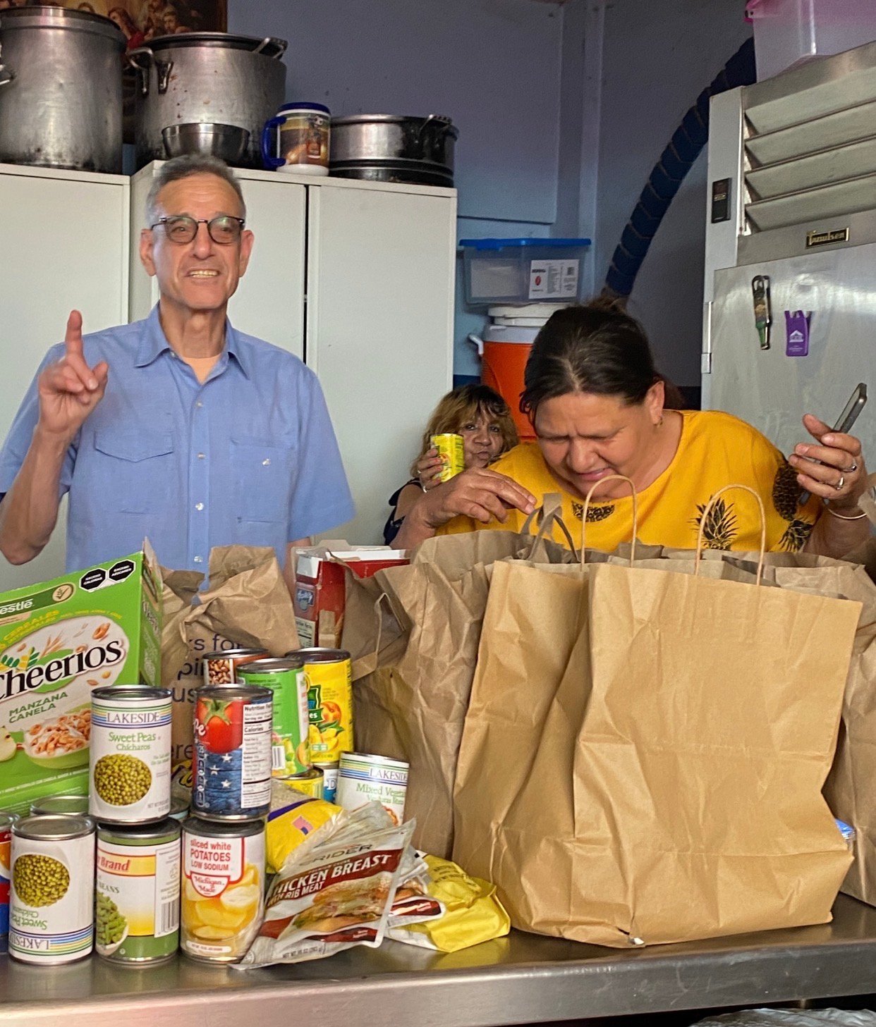 Help Refugees Living in Mexicali Shelters campaign photo, 6 of 8