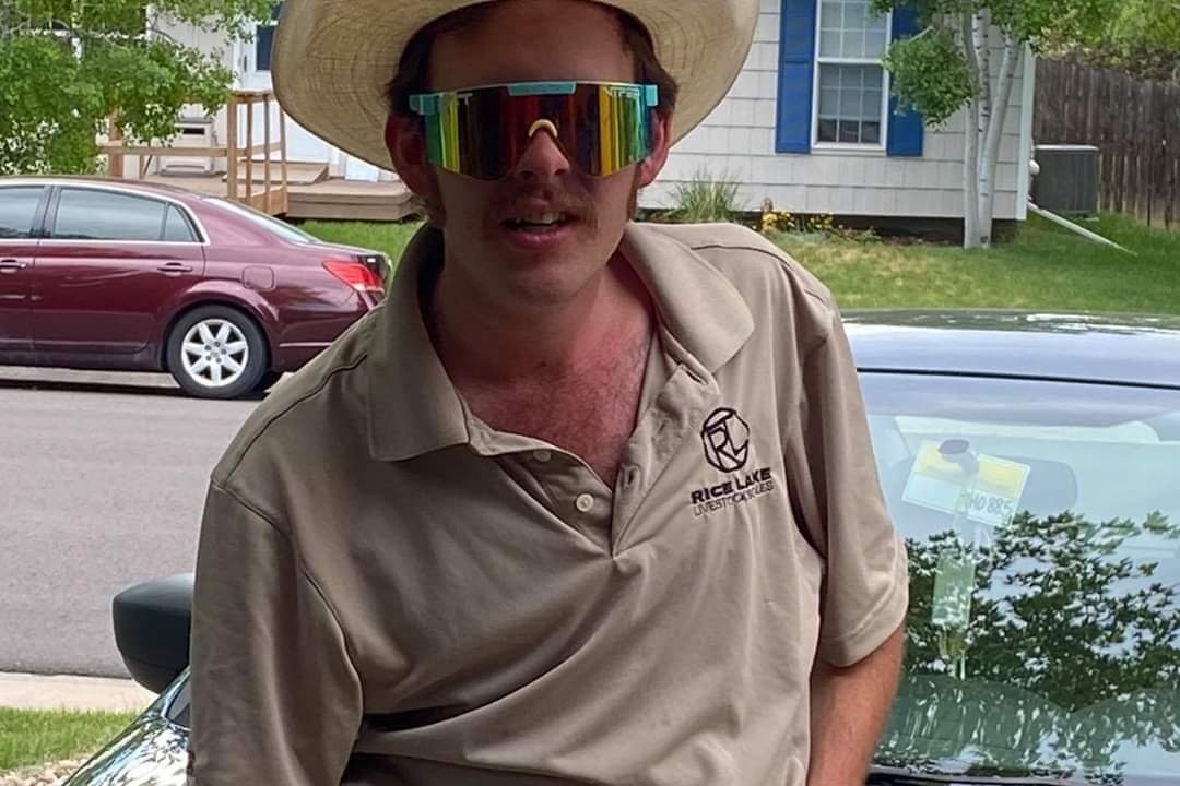 48616976_1591489640192019_r.jpeg