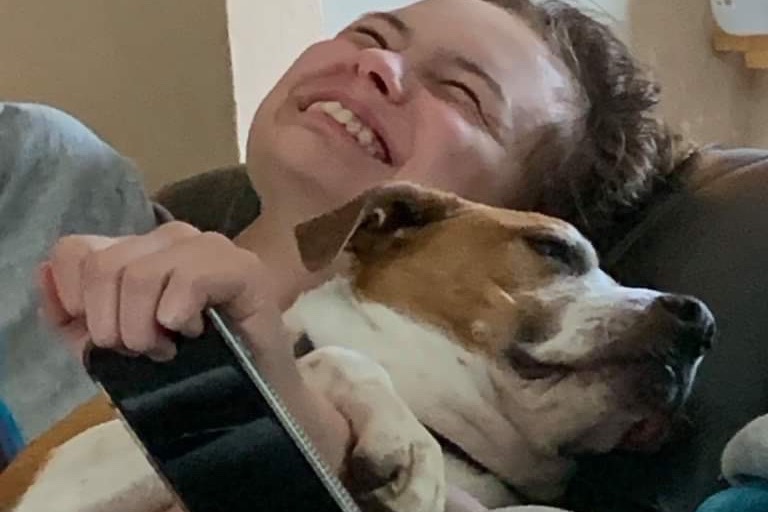 48704110_1591799548509136_r.jpeg