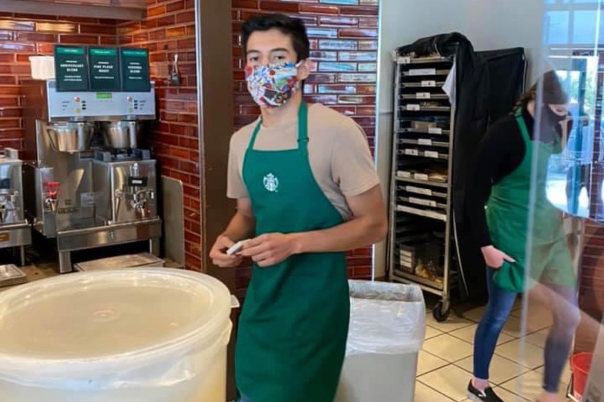 Tips for Lenin Standing Up To A San Diego Karen photo