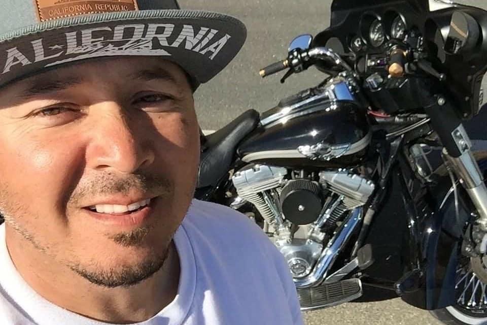 Help Support Louie’s family photo