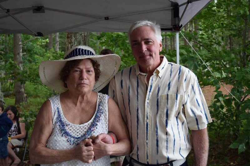 Please Help A Former Nurse And Her Husband photo