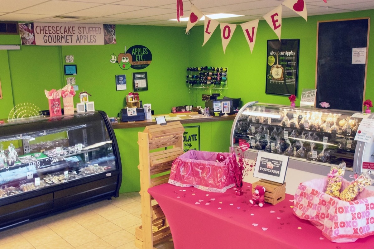 Fundraiser for Michelle Diaz by Isa Bolotin Help Save Apples Etc.